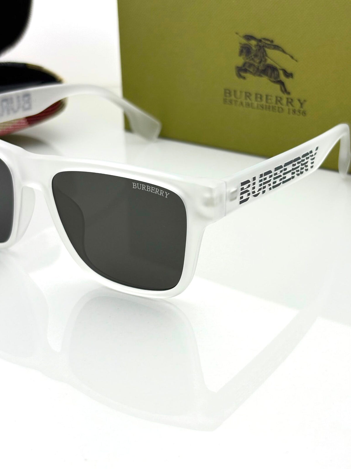 BURBERRY 4358 WATER BLACK