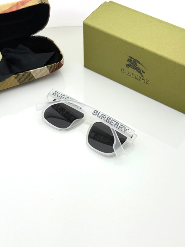 BURBERRY 4358 WATER BLACK