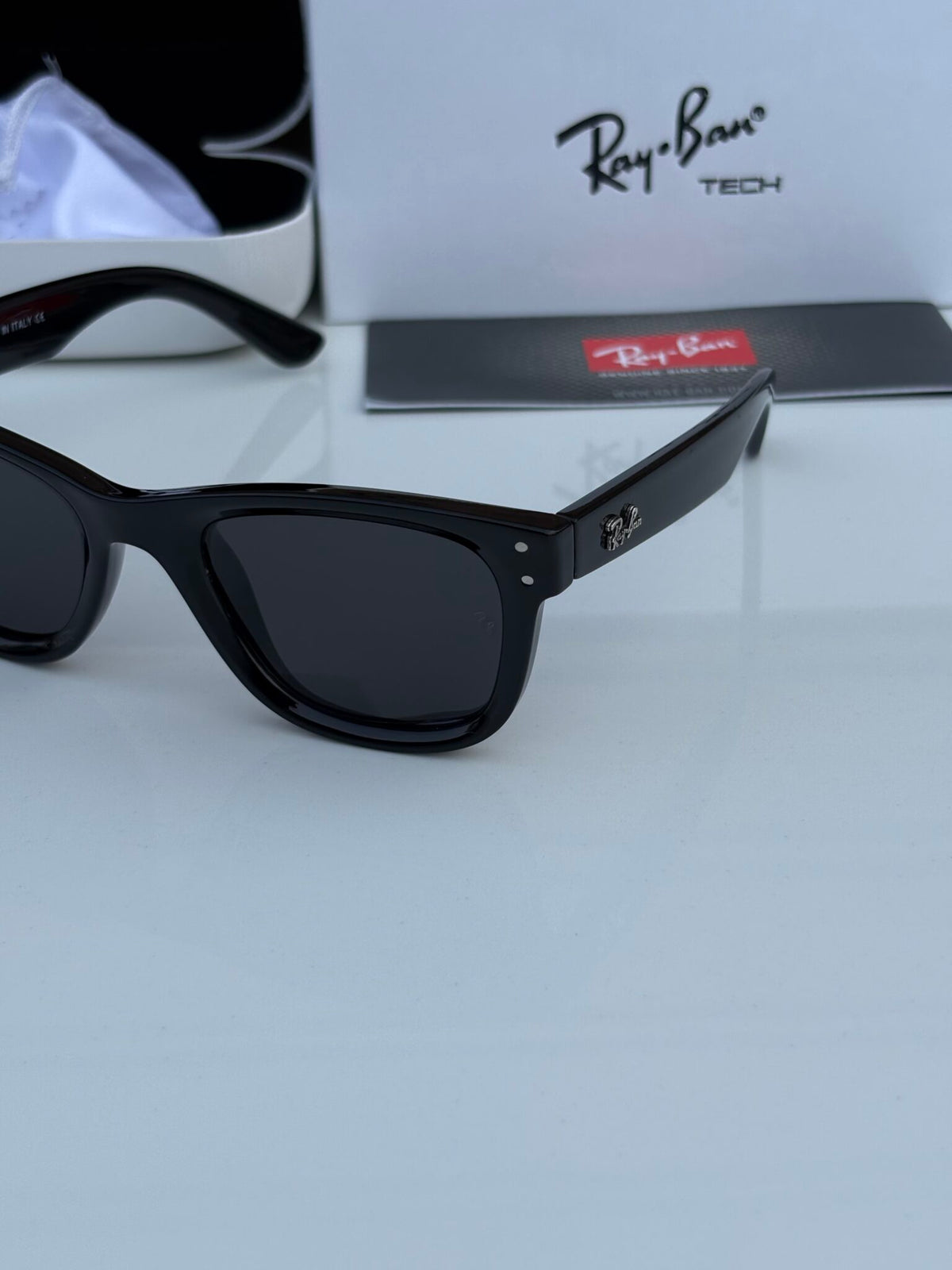 RAY BAN 0502 SHINING BLACK UV-400 SUNGLASSES