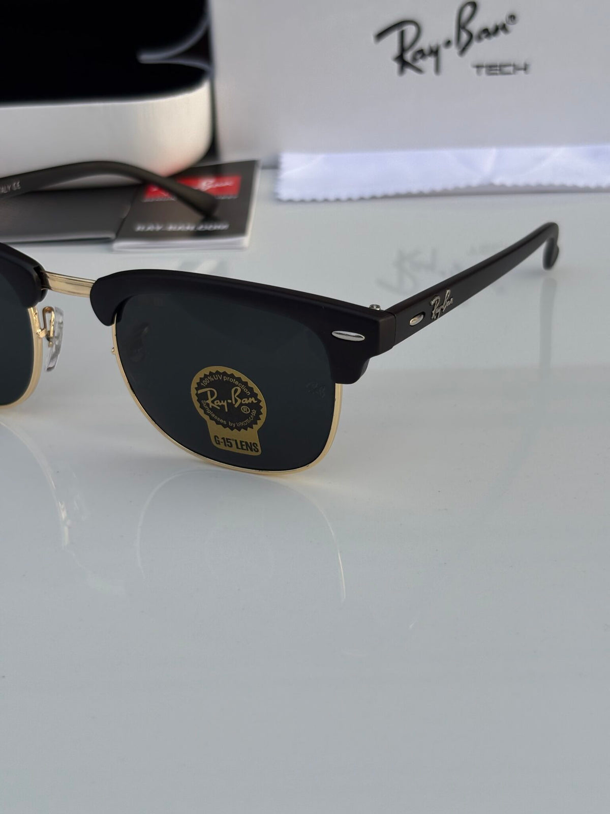RAY BAN 3016 GOLDEN BLACK UV-400 SUNGLASSES