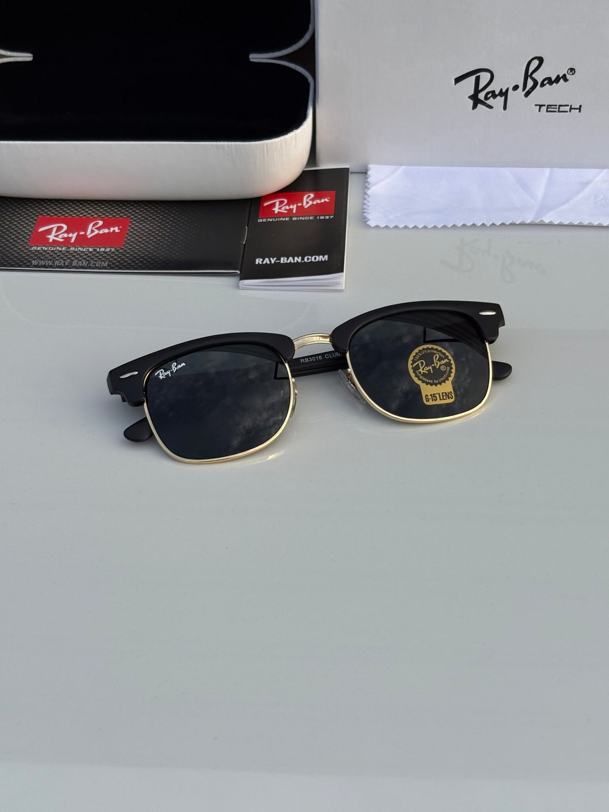 RAY BAN 3016 GOLDEN BLACK UV-400 SUNGLASSES