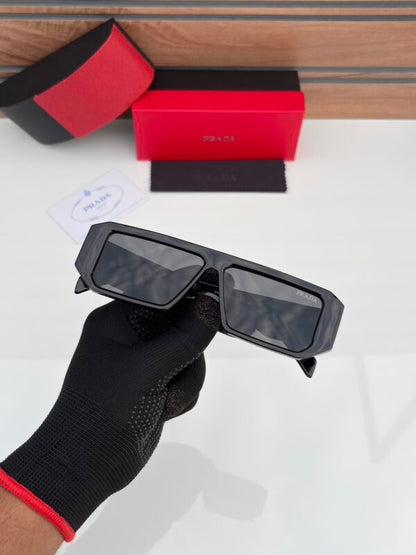 PRADA 82 BLACK UV-400 SUNGLASSES
