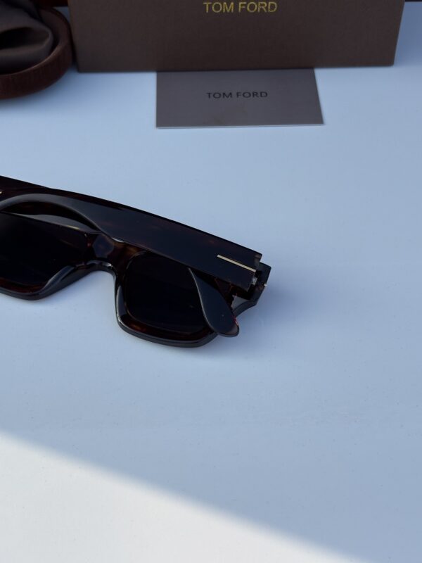 TOM FORD 4184 TIGER BLACK UV-400 SUNGLASSES