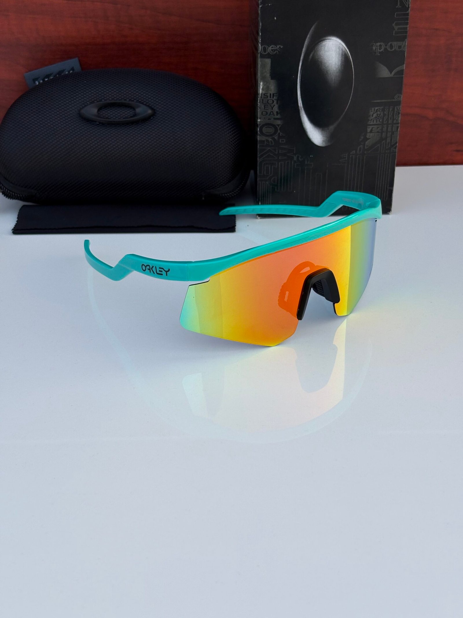 OAKLEY HYDRA 9229 TEAL ORANGE UV-400 SUNGLASSES - Image 2