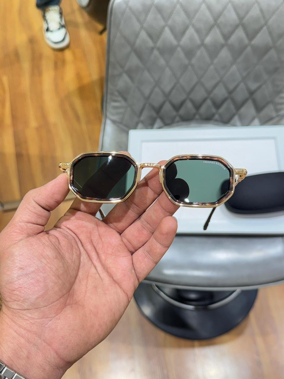 CHROME HEARTS 3136 UV-400 SUNGLASSES - Image 2