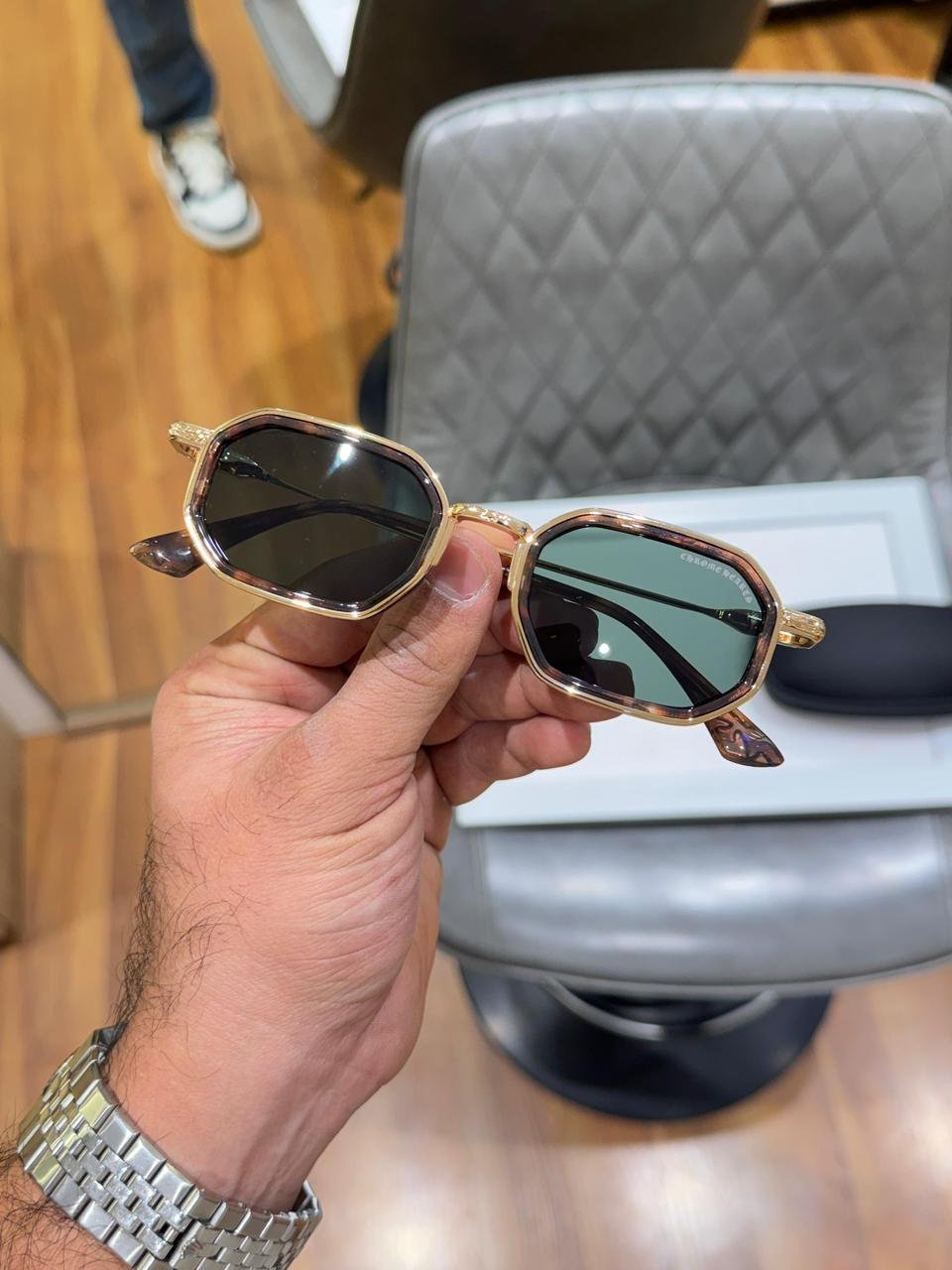 CHROME HEARTS 3136 UV-400 SUNGLASSES - Image 4